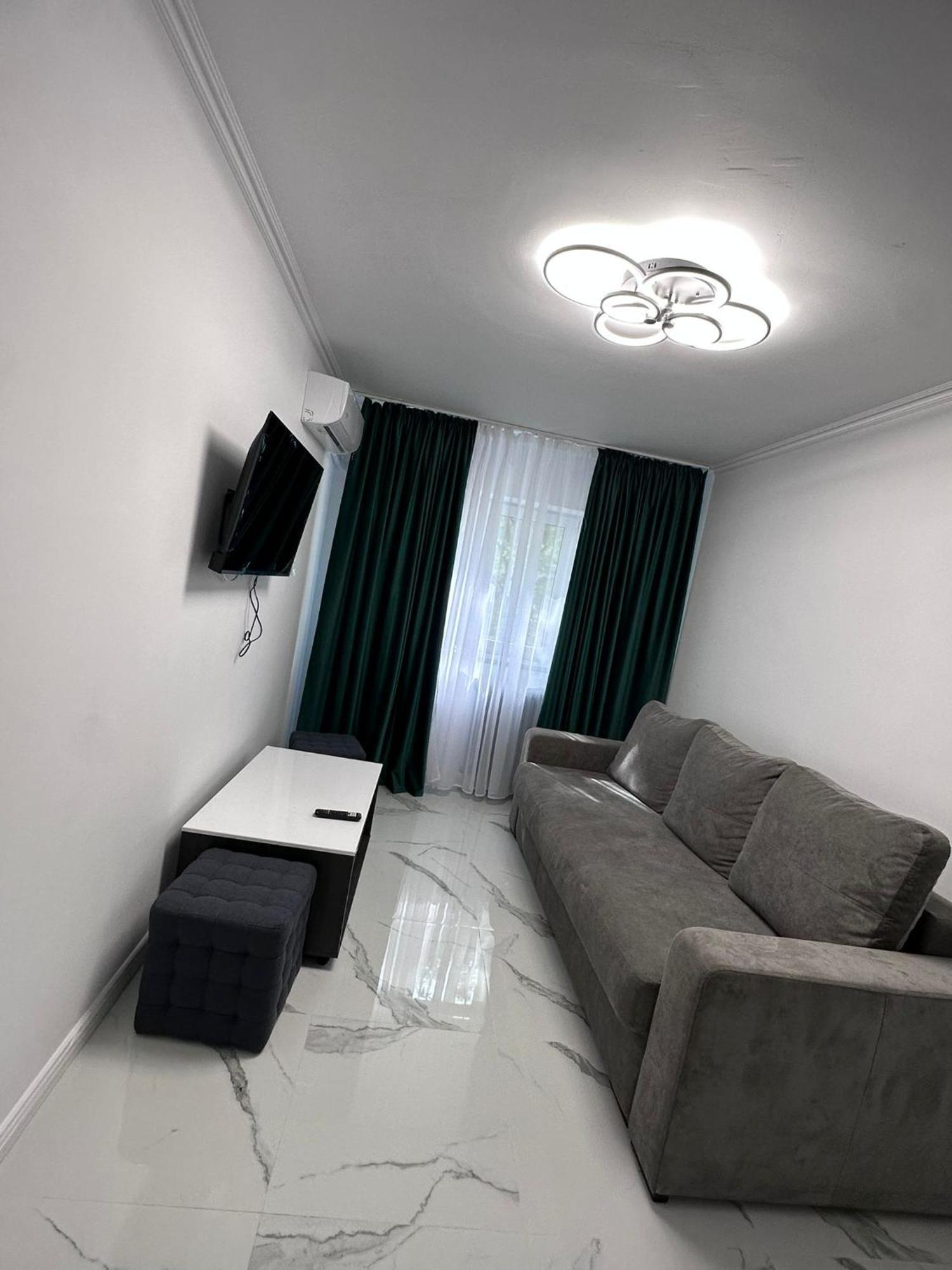 Apartament 3 Camere Trapezului Bucharest Exterior photo
